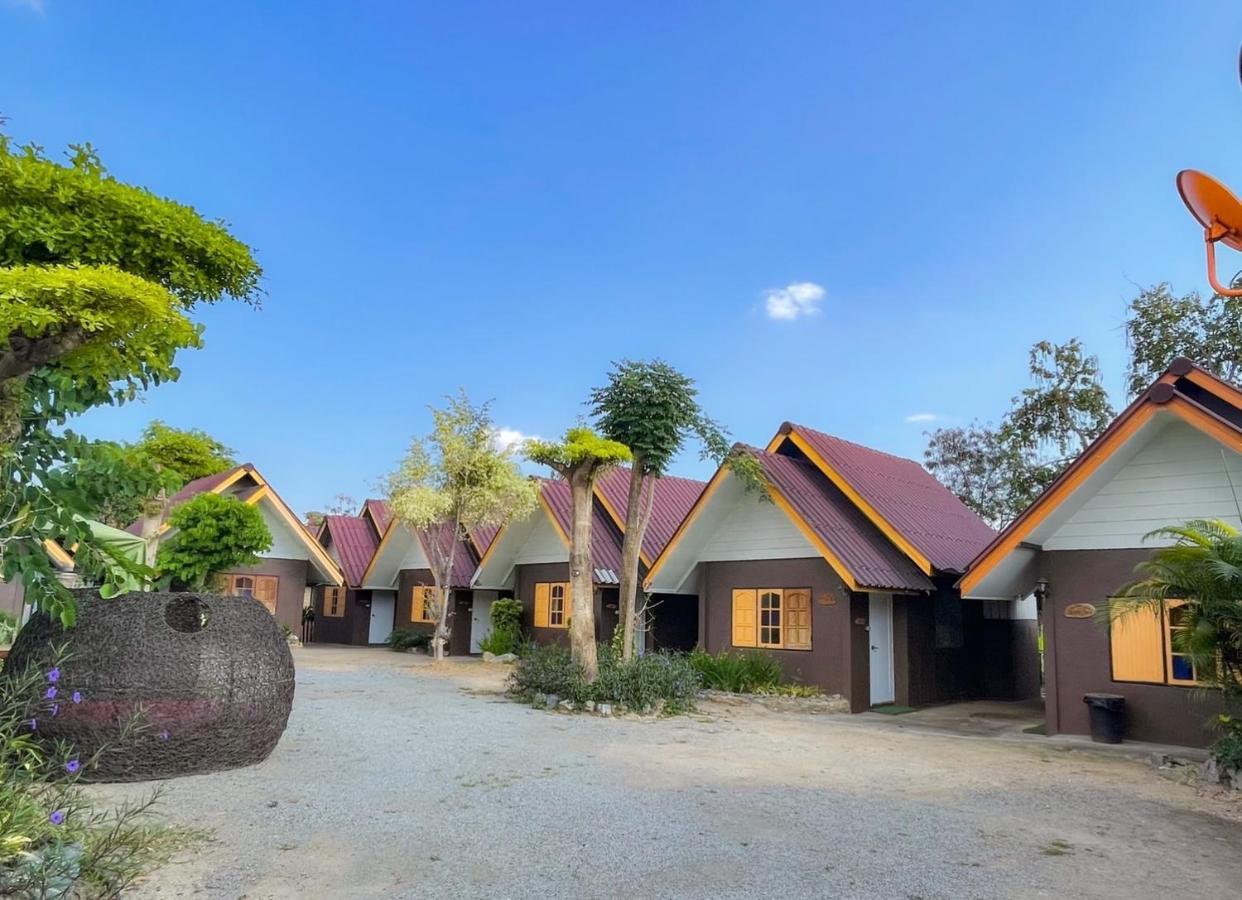 Bansuan Inthanon Resort -Classic House Чом Тонг Екстериор снимка