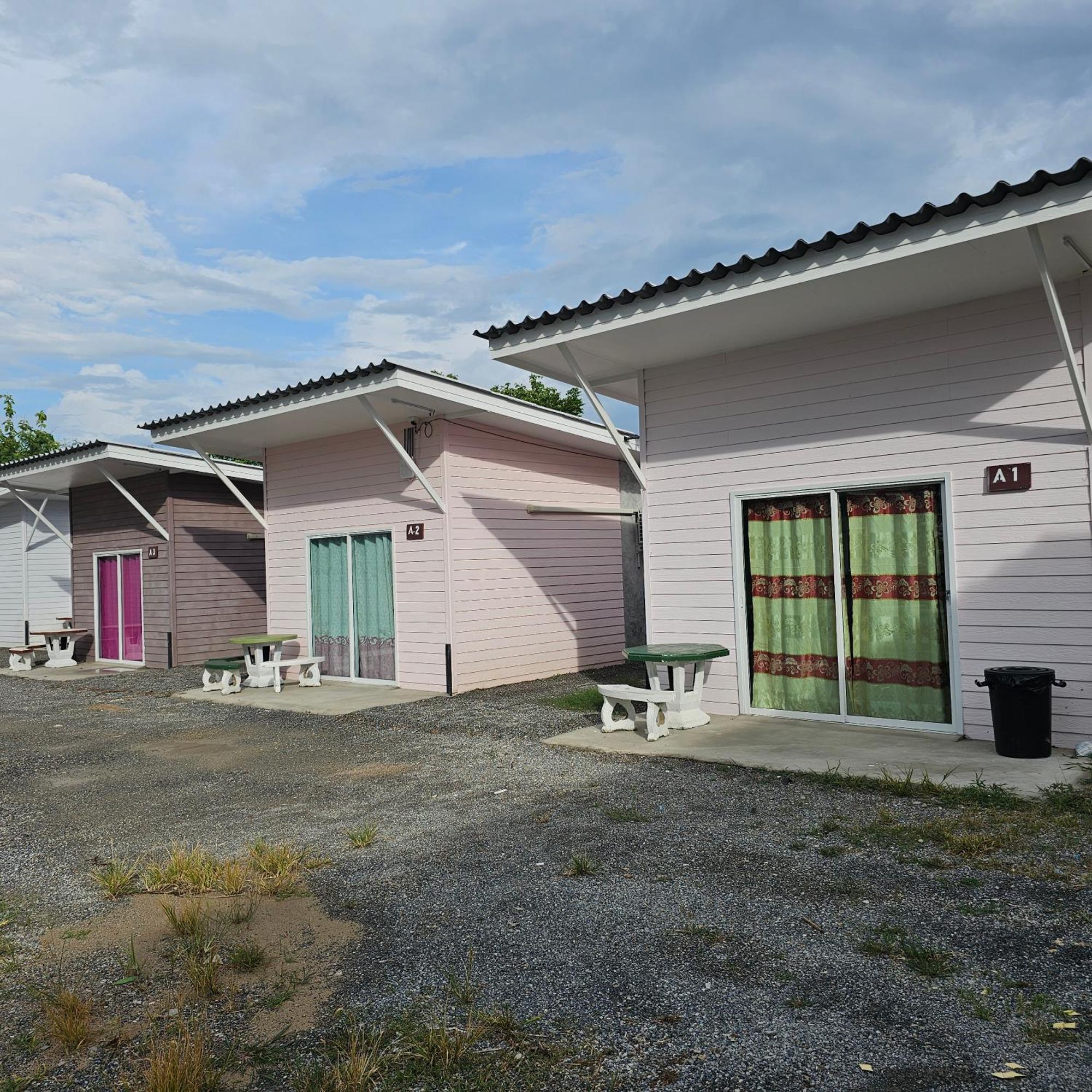 Bansuan Inthanon Resort -Classic House Чом Тонг Екстериор снимка